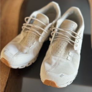 On Cloud 5. Womens size 6.5